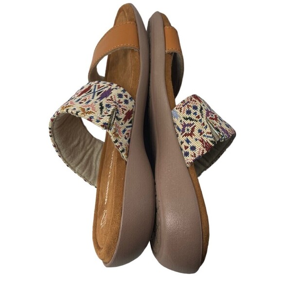 Minnetonka Sabina Women's Size 8 M Slide Sandals Shoes Tan Multicolor - Picture 8 of 11